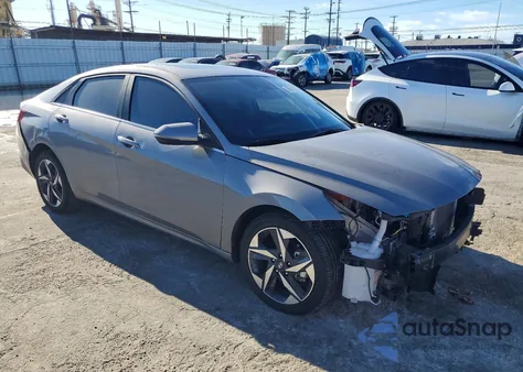 2023 Hyundai Elantra Limited z USA, uszkodzony, nr VIN KMHLN4AJ1PU088973